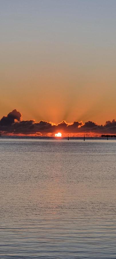 Villa Sunrise Moorea Papetoai Bagian luar foto